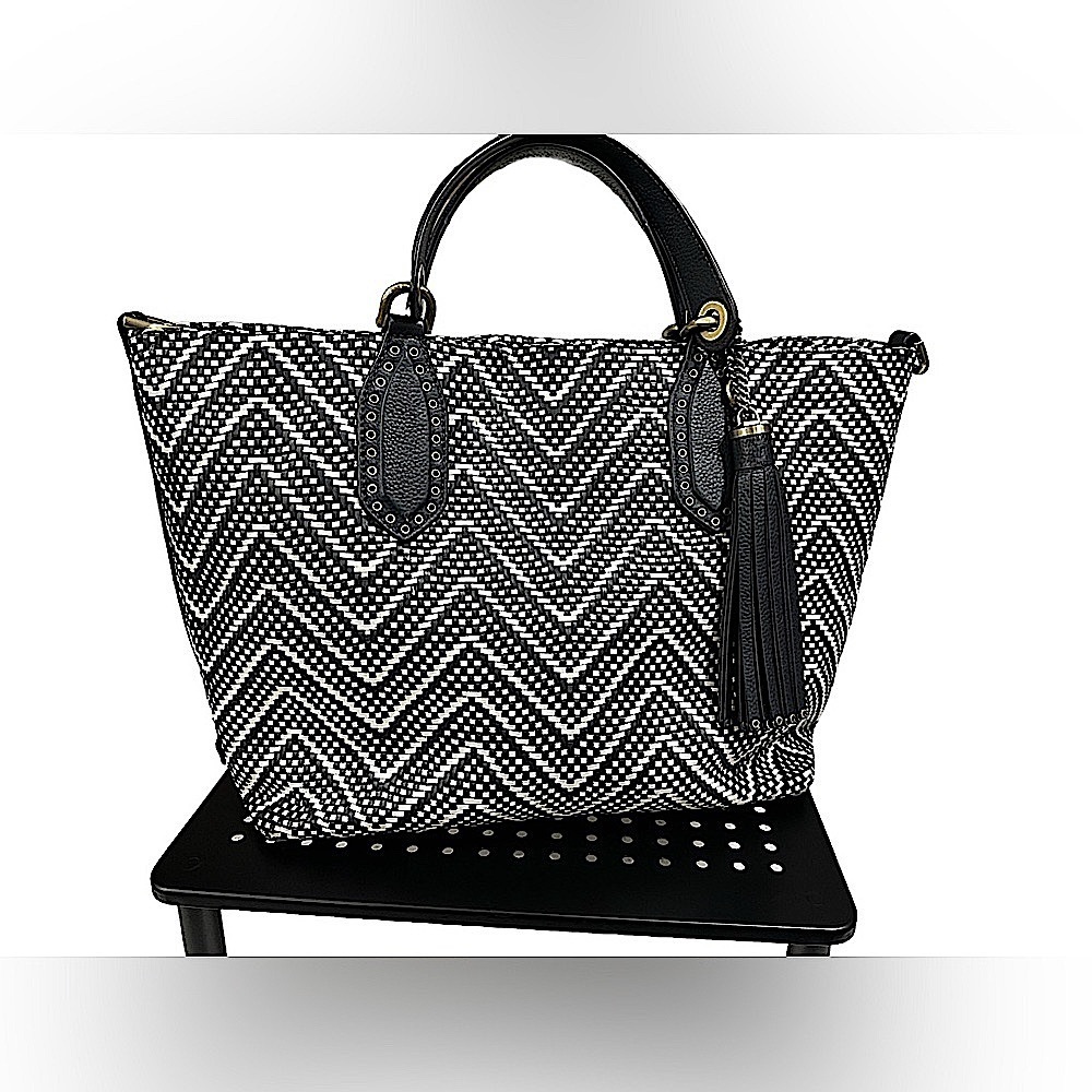 EUC-Michael Kors-Brooklyn Leather Woven Large Satchel